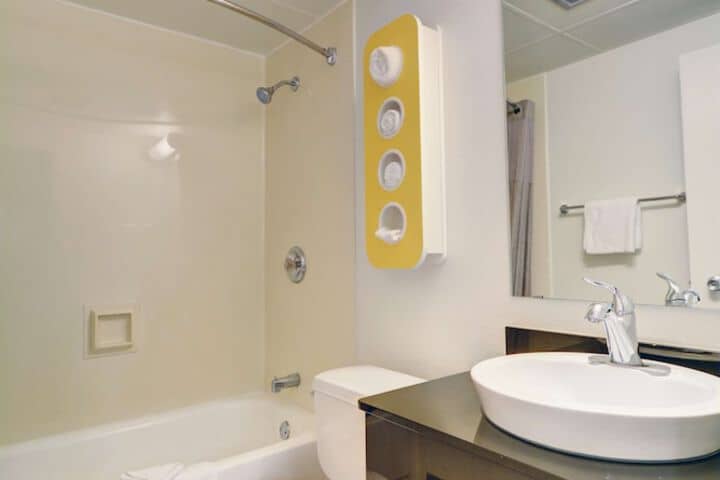 Room 19 of 29